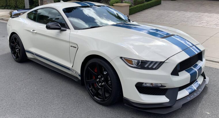 2020 Ford Mustang Shelby GT35