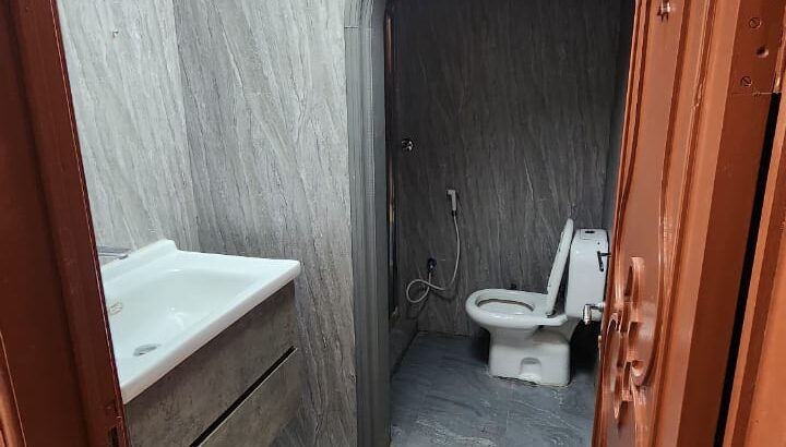 فيلا في جميرا للايجار في دبي 10 دقائق من دبي مول